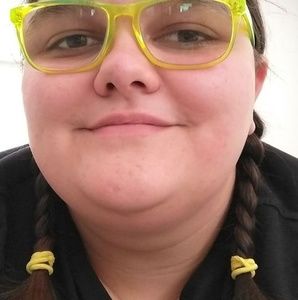 Meet your Posher, Molly